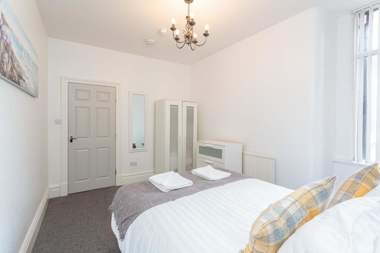 Cherry Property - Cherry Suite Blackpool Esterno foto